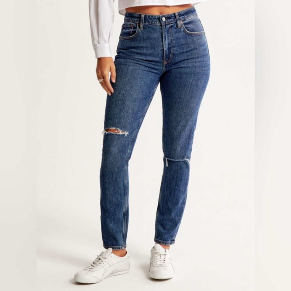 Abercrombie & Fitch Curve Love High Rise Skinny Jean, Medium Distressed, size 14